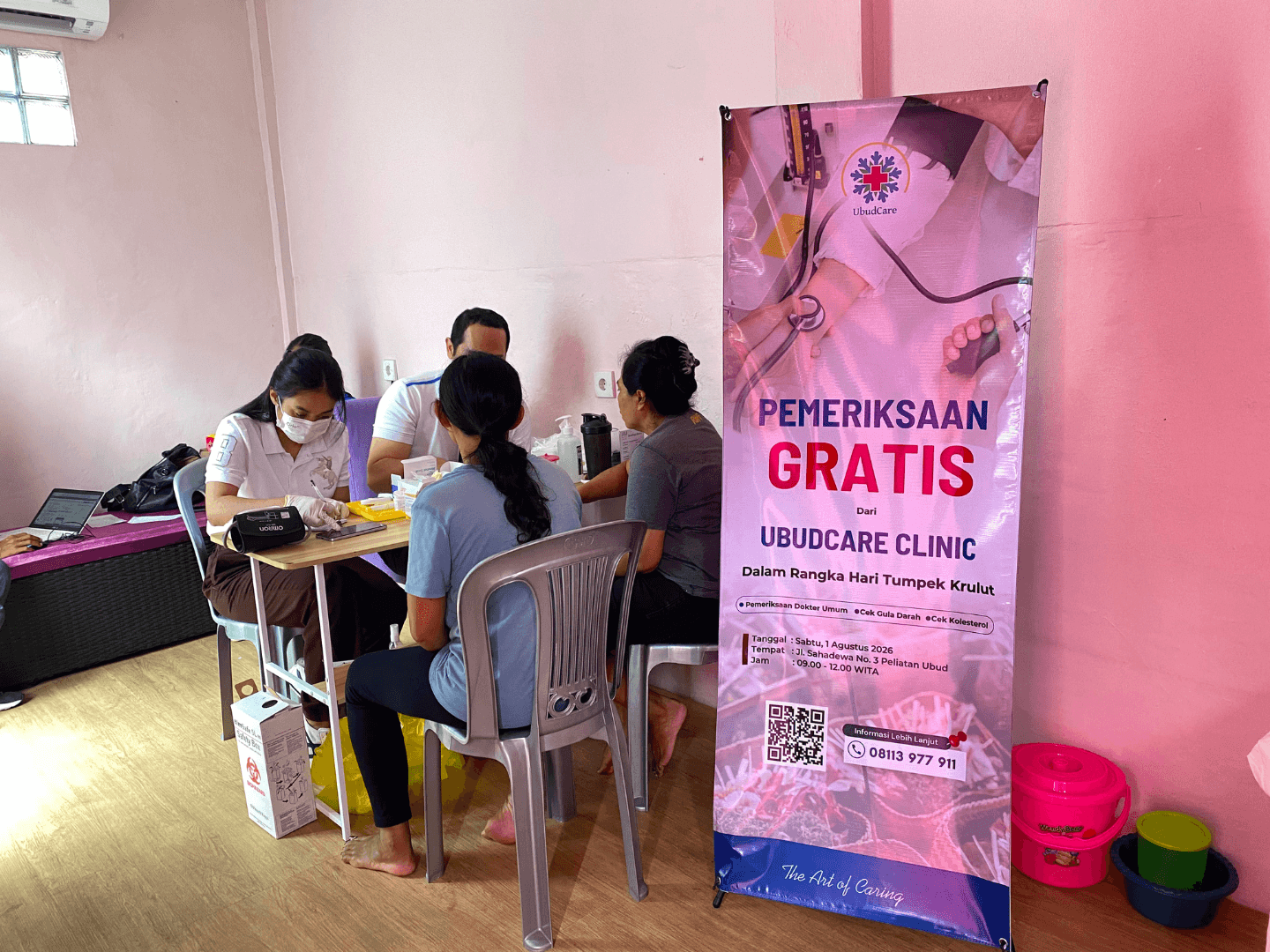 cek kesehatan gratis ubudcare clinic dalam rangka hari tumpek krulut